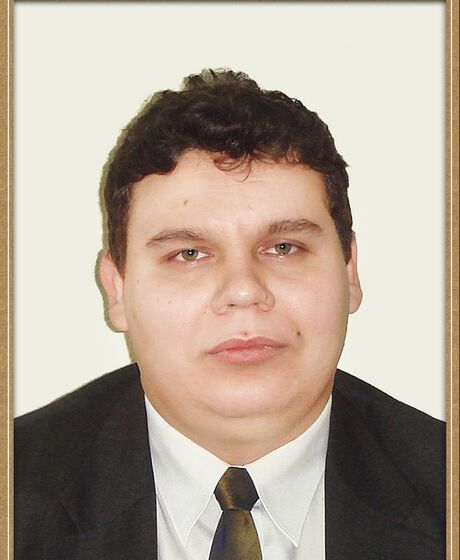 Леонов Виктор Витальевич
